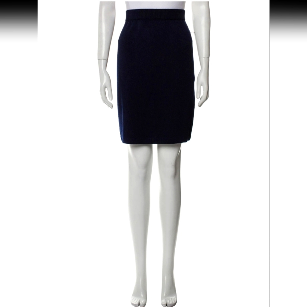 St.John Santana Knit Black Pencil Skirt, size 16